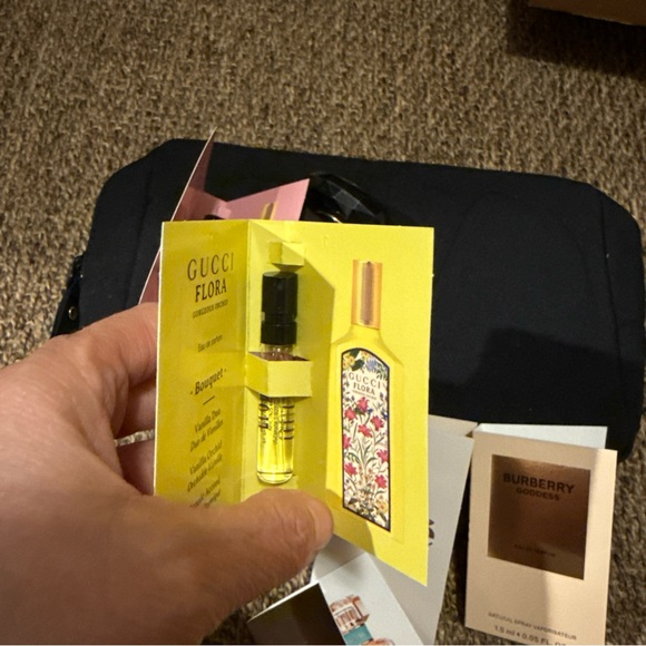 Versace  with Assorted Samples - Picture 6 of 16